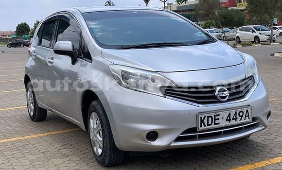 Oofamaa Nissan Note Other Makiinaa iti Nairobi keessatti Nairobi keessatti