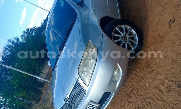 Nunua Ilio tumika Toyota Fielder Fedha Gari ndani ya Wote nchini Mashariki ya Kenya