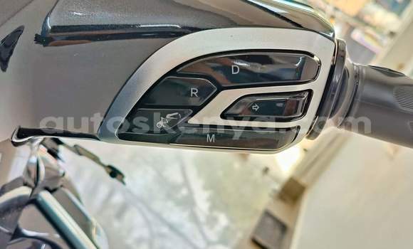 Haaraa Bajaj CHETAK Blue Doqdoqqee iti Nairobi keessatti Nairobi keessatti Haaraa Bajaj CHETAK Blue Doqdoqqee iti Nairobi keessatti Nairobi keessatti