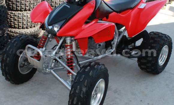 Oofamaa Honda TRX Red Doqdoqqee iti Nairobi keessatti Nairobi keessatti Oofamaa Honda TRX Red Doqdoqqee iti Nairobi keessatti Nairobi keessatti