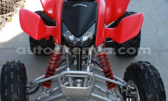 Oofamaa Honda TRX Red Doqdoqqee iti Nairobi keessatti Nairobi keessatti Oofamaa Honda TRX Red Doqdoqqee iti Nairobi keessatti Nairobi keessatti
