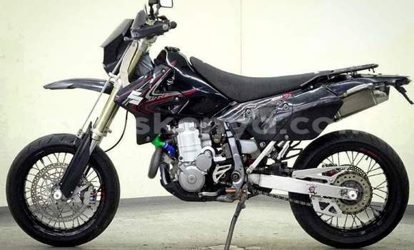 Oofamaa Suzuki DR-Z Black Doqdoqqee iti Nairobi keessatti Nairobi keessatti Oofamaa Suzuki DR-Z Black Doqdoqqee iti Nairobi keessatti Nairobi keessatti