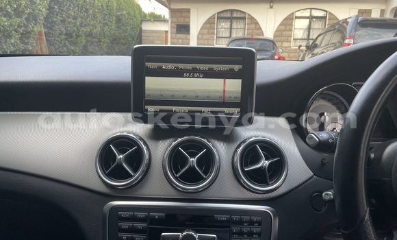 Buy Used Mercedes‒Benz GLA-klasse Blue Car in Nairobi in Nairobi Buy Used Mercedes‒Benz GLA-klasse Blue Car in Nairobi in Nairobi