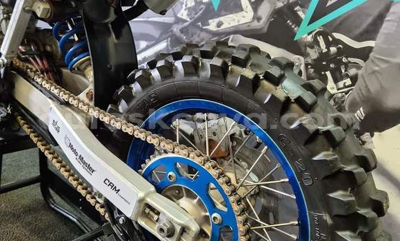 Oofamaa Yamaha YZ Blue Doqdoqqee iti Nairobi keessatti Nairobi keessatti Oofamaa Yamaha YZ Blue Doqdoqqee iti Nairobi keessatti Nairobi keessatti