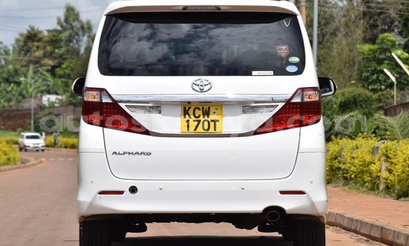 Oofamaa Toyota Alphard White Makiinaa iti Machakos keessatti Nairobi keessatti Oofamaa Toyota Alphard White Makiinaa iti Machakos keessatti Nairobi keessatti