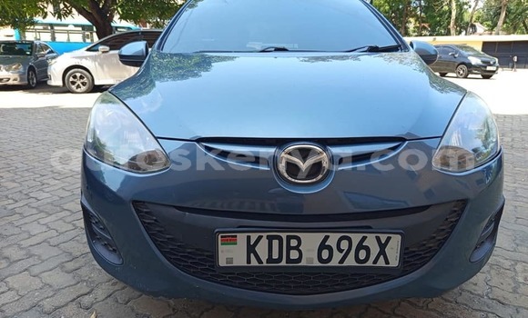 Nunua Ilio tumika Mazda Demio Bluu Gari ndani ya Machakos nchini Mashariki ya Kenya