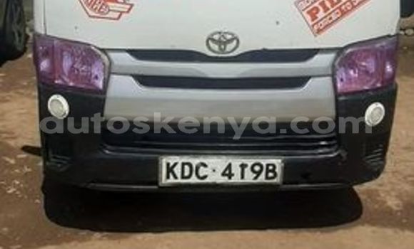 Oofamaa Toyota Hiace Other Makiinaa iti Nairobi keessatti Nairobi keessatti