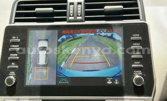 Nunua Mpya Toyota Land Cruiser Prado Nyeupe Gari ndani ya Nairobi nchini Nairobi Nunua Mpya Toyota Land Cruiser Prado Nyeupe Gari ndani ya Nairobi nchini Nairobi