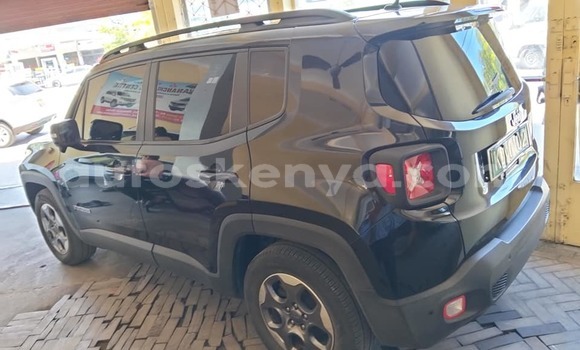 Oofamaa Jeep Renegade Black Makiinaa iti Bungoma keessatti West Kenya keessatti Oofamaa Jeep Renegade Black Makiinaa iti Bungoma keessatti West Kenya keessatti