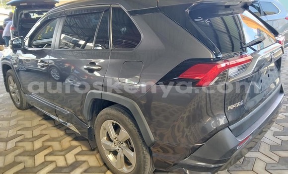 Oofamaa Toyota RAV4 Other Makiinaa iti Bungoma keessatti West Kenya keessatti Oofamaa Toyota RAV4 Other Makiinaa iti Bungoma keessatti West Kenya keessatti