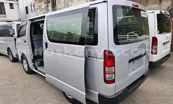 Oofamaa Toyota Altis Other Makiinaa iti Bungoma keessatti West Kenya keessatti Oofamaa Toyota Altis Other Makiinaa iti Bungoma keessatti West Kenya keessatti