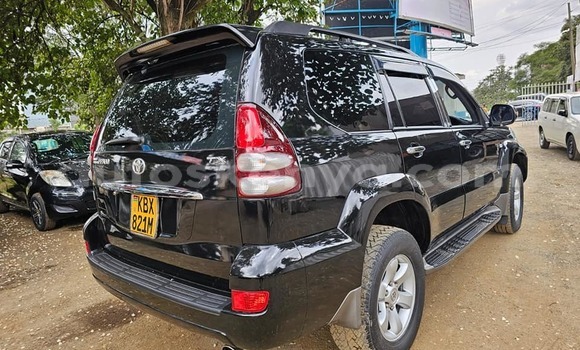 Buy Used Toyota Land Cruiser Black Car in Bura in Northeast Kenya Buy Used Toyota Land Cruiser Black Car in Bura in Northeast Kenya