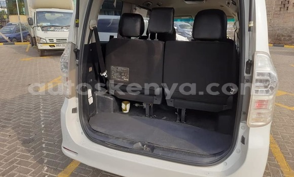Buy Used Toyota Voxy White Car in Bungoma in West Kenya Buy Used Toyota Voxy White Car in Bungoma in West Kenya