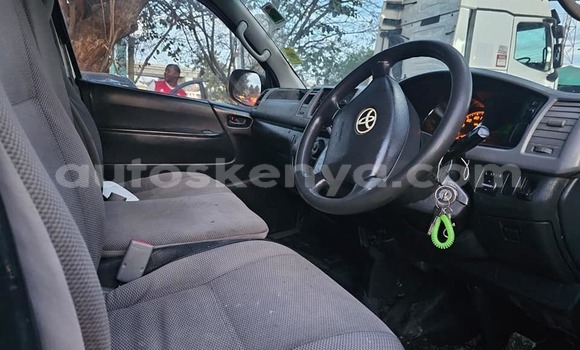 Buy Used Toyota Hiace Other Car in Bomet in Rift Valley Buy Used Toyota Hiace Other Car in Bomet in Rift Valley
