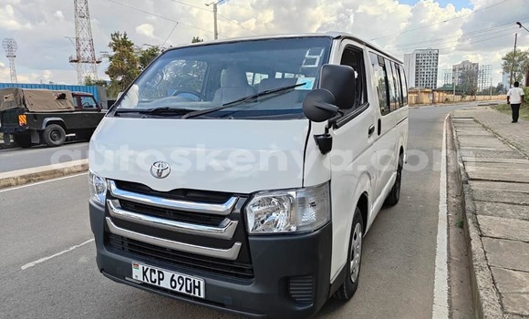 Buy Used Toyota Hiace White Car in Bungoma in West Kenya Buy Used Toyota Hiace White Car in Bungoma in West Kenya