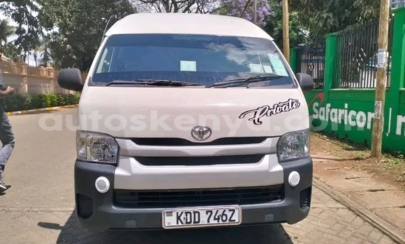 Buy Used Toyota Hiace White Car in Bute in Northeast Kenya Buy Used Toyota Hiace White Car in Bute in Northeast Kenya