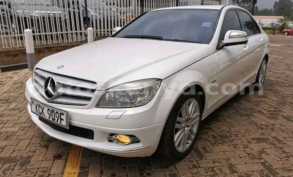 Buy Used Mercedes‒Benz KOMPRESSOR White Car in Garsen in Coast Buy Used Mercedes‒Benz KOMPRESSOR White Car in Garsen in Coast