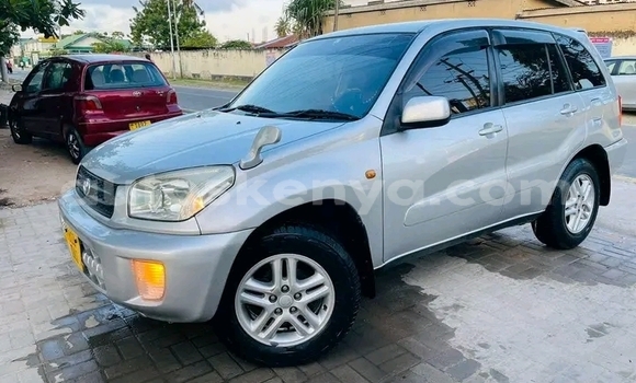 Buy Used Toyota RAV4 White Car in Kandara in Nairobi Buy Used Toyota RAV4 White Car in Kandara in Nairobi