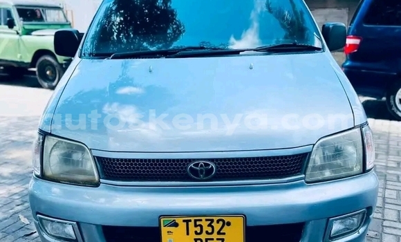 Buy Used Toyota Noah White Car in Busia in West Kenya Buy Used Toyota Noah White Car in Busia in West Kenya