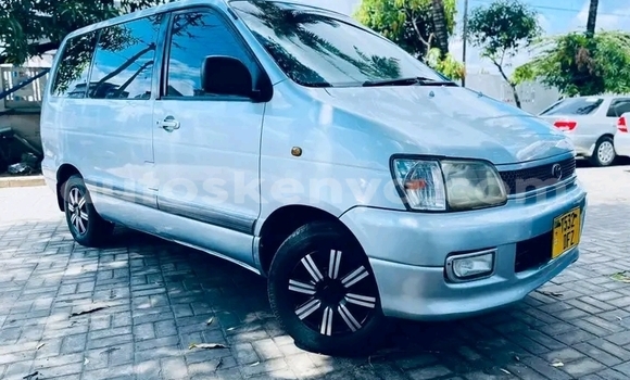Buy Used Toyota Noah White Car in Busia in West Kenya Buy Used Toyota Noah White Car in Busia in West Kenya