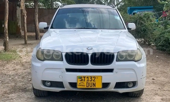 Buy Used BMW X3 White Car in Bura in Northeast Kenya Buy Used BMW X3 White Car in Bura in Northeast Kenya
