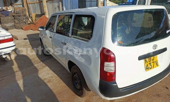 Oofamaa Toyota Probox Other Makiinaa iti Nairobi keessatti Nairobi keessatti