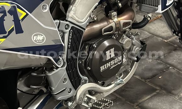 Nunua Ilio tumika Yamaha YZ450F Bluu Bike ndani ya Nairobi nchini Nairobi