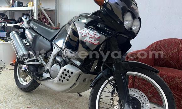 Oofamaa Honda CRF Black Doqdoqqee iti Nairobi keessatti Nairobi keessatti