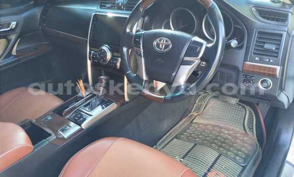 Buy Used Toyota Mark X White Car in Nairobi in Nairobi Buy Used Toyota Mark X White Car in Nairobi in Nairobi