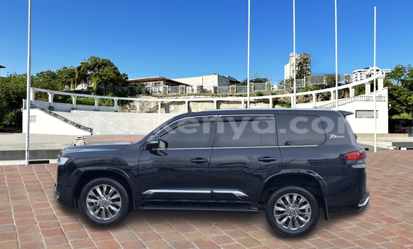Buy Used Toyota Land Cruiser Blue Car in Mombasa in Coastal Kenya Buy Used Toyota Land Cruiser Blue Car in Mombasa in Coastal Kenya