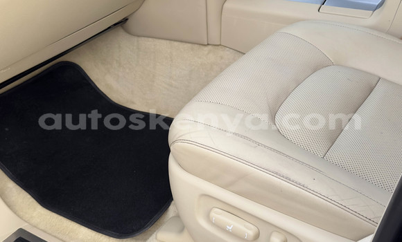 Buy Used Toyota Land Cruiser Blue Car in Mombasa in Coastal Kenya Buy Used Toyota Land Cruiser Blue Car in Mombasa in Coastal Kenya