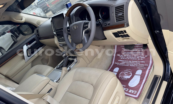 Buy Used Toyota Land Cruiser Blue Car in Mombasa in Coastal Kenya Buy Used Toyota Land Cruiser Blue Car in Mombasa in Coastal Kenya