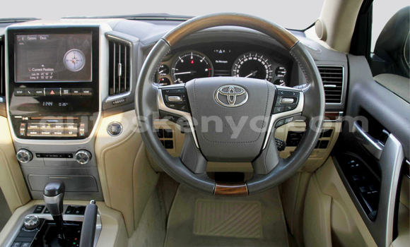 Buy Used Toyota Land Cruiser Blue Car in Mombasa in Coastal Kenya Buy Used Toyota Land Cruiser Blue Car in Mombasa in Coastal Kenya