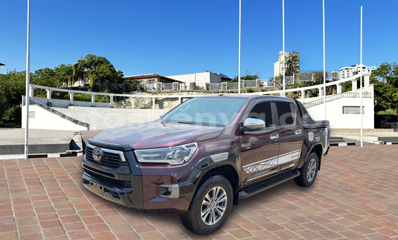 Buy Used Toyota Hiluxe Revo Red Car in Mombasa in Coastal Kenya Buy Used Toyota Hiluxe Revo Red Car in Mombasa in Coastal Kenya