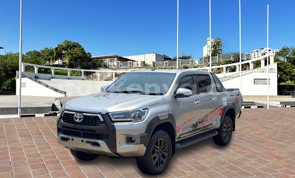 Buy Used Toyota Hiluxe Revo Silver Car in Mombasa in Coastal Kenya Buy Used Toyota Hiluxe Revo Silver Car in Mombasa in Coastal Kenya