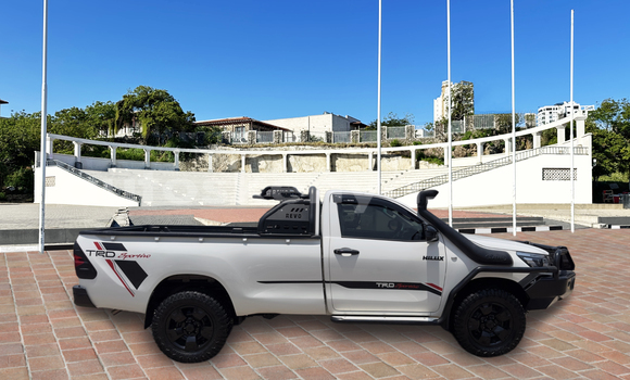 Buy Used Toyota Hiluxe Revo White Car in Mombasa in Coastal Kenya Buy Used Toyota Hiluxe Revo White Car in Mombasa in Coastal Kenya