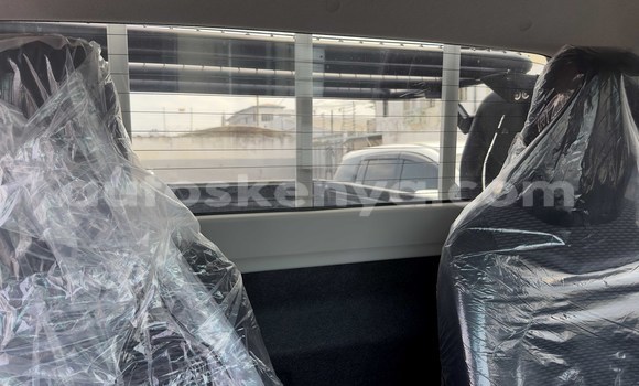 Buy Used Toyota Hiluxe Revo White Car in Mombasa in Coastal Kenya Buy Used Toyota Hiluxe Revo White Car in Mombasa in Coastal Kenya