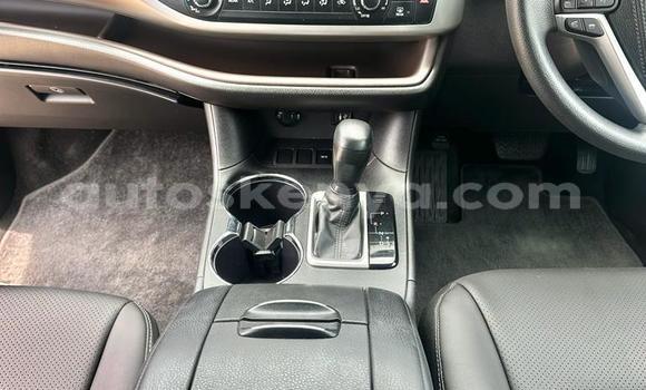 Buy Used Toyota Kluger Black Car in Mombasa in Coastal Kenya Buy Used Toyota Kluger Black Car in Mombasa in Coastal Kenya