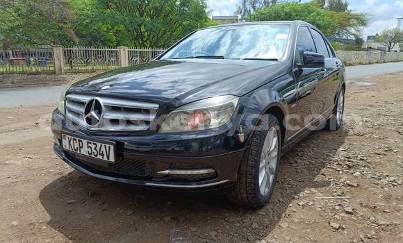Nunua Ilio tumika Mercedes-Benz C250 coupe Bluu Gari ndani ya Nairobi nchini Nairobi Nunua Ilio tumika Mercedes-Benz C250 coupe Bluu Gari ndani ya Nairobi nchini Nairobi