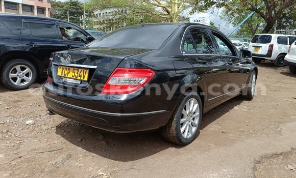Nunua Ilio tumika Mercedes-Benz C250 coupe Bluu Gari ndani ya Nairobi nchini Nairobi Nunua Ilio tumika Mercedes-Benz C250 coupe Bluu Gari ndani ya Nairobi nchini Nairobi