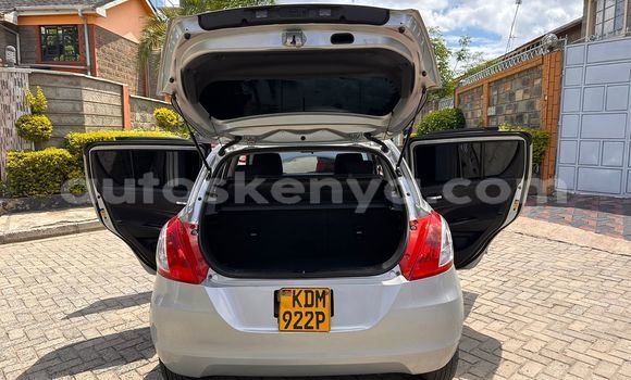 Nunua Ilio tumika Suzuki Swift Fedha Gari ndani ya Nairobi nchini Nairobi Nunua Ilio tumika Suzuki Swift Fedha Gari ndani ya Nairobi nchini Nairobi