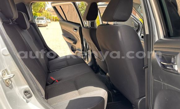 Nunua Ilio tumika Suzuki Swift Fedha Gari ndani ya Nairobi nchini Nairobi Nunua Ilio tumika Suzuki Swift Fedha Gari ndani ya Nairobi nchini Nairobi