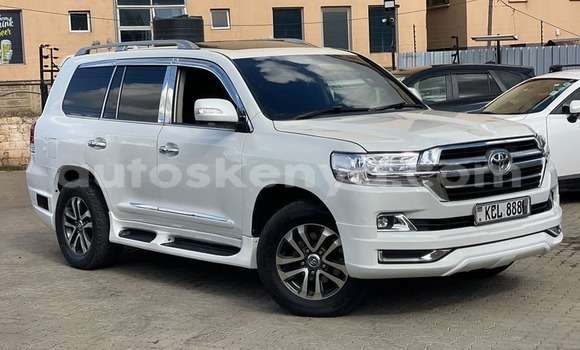 Buy Used Toyota Land Cruiser White Car in Busia in West Kenya Buy Used Toyota Land Cruiser White Car in Busia in West Kenya