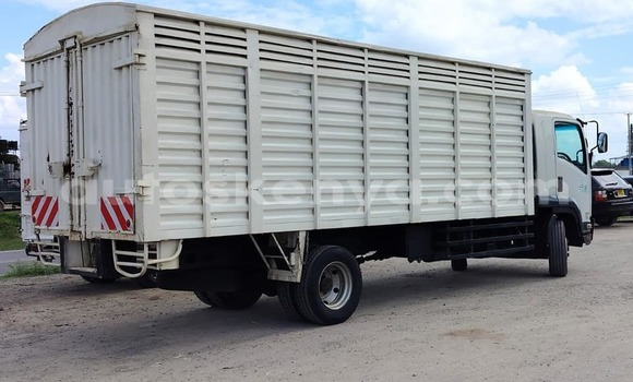 Buy Used Isuzu FRR 33L White Truck in Nairobi in Nairobi Buy Used Isuzu FRR 33L White Truck in Nairobi in Nairobi