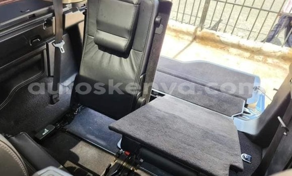 Buy Used Land Rover Discovery Black Car in Nairobi in Nairobi Buy Used Land Rover Discovery Black Car in Nairobi in Nairobi