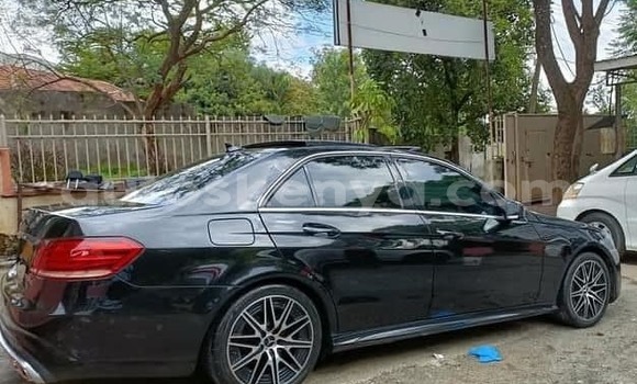 Buy Used Mercedes‒Benz E–Class Black Car in Nairobi in Nairobi Buy Used Mercedes‒Benz E–Class Black Car in Nairobi in Nairobi