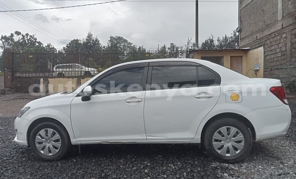 Buy Used Toyota Axio White Car in Bura in Northeast Kenya Buy Used Toyota Axio White Car in Bura in Northeast Kenya