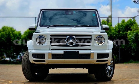 Buy Used Mercedes-Benz GLC 250D White Car in Bute in Northeast Kenya Buy Used Mercedes-Benz GLC 250D White Car in Bute in Northeast Kenya