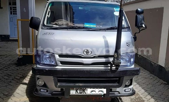Oofamaa Toyota Hiace Other Makiinaa iti Busia keessatti West Kenya keessatti
