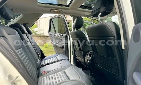 Buy Used Mercedes‒Benz GLE White Car in Nairobi in Nairobi Buy Used Mercedes‒Benz GLE White Car in Nairobi in Nairobi